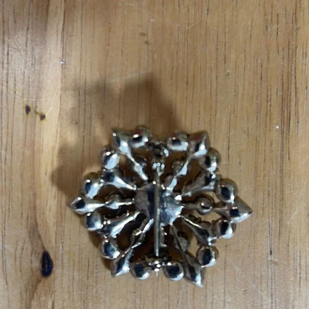 Rhinestone Brooch - Picture 3 of 3